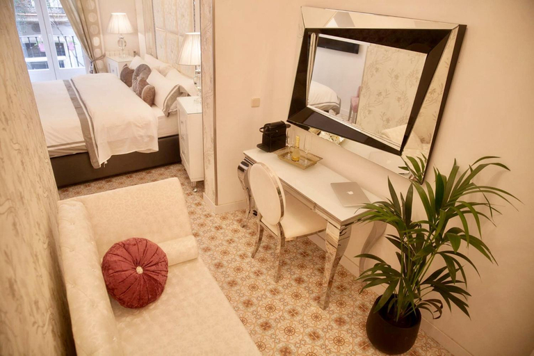 Others 5, Hostal Casa Boutique, Madrid