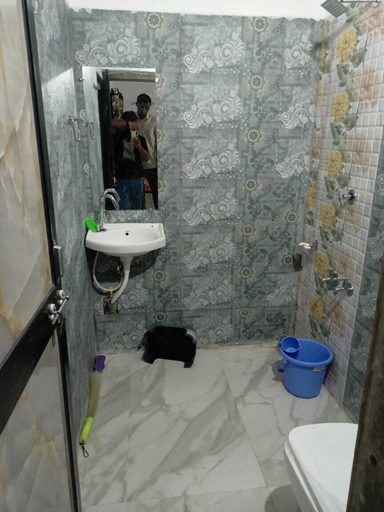 Bathroom, S R Farm House, Gir Somnath