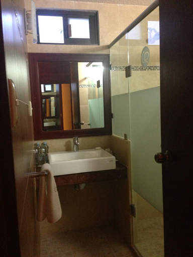 Bathroom 4, Hotel CR Tehuacan, Tehuacán