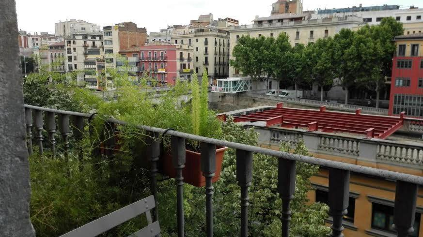 Others 3, Bed & Breakfast Bells Oficis, Girona