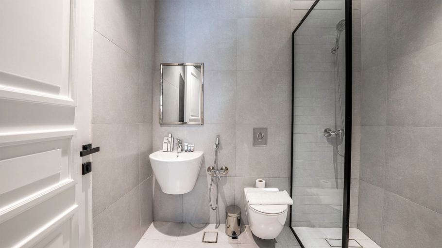 Bathroom, Mabaat - Al Malqa - 528, Riyadh