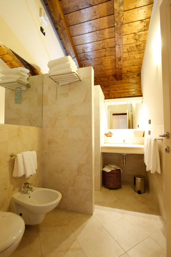 Bathroom 5