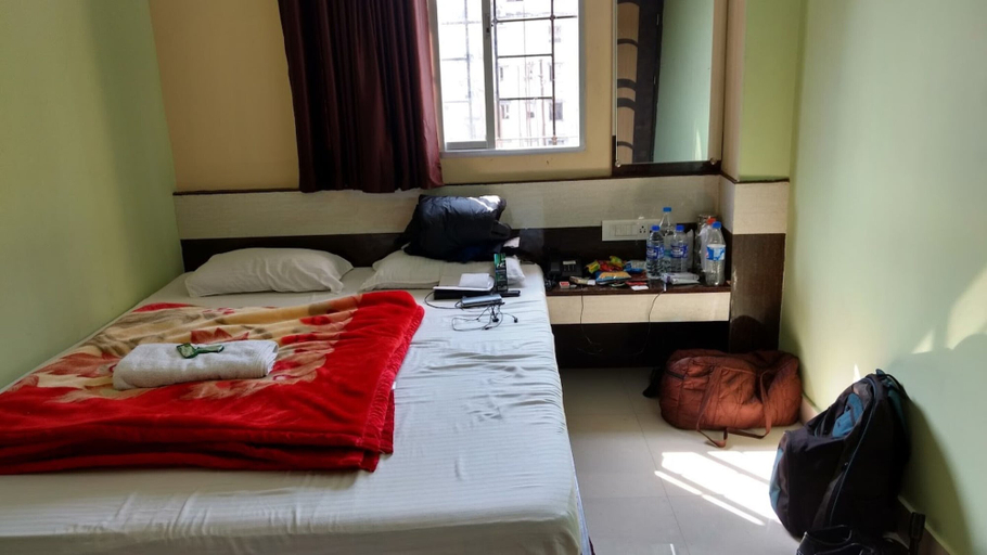 Bedroom 3, Hotel Golden Inn, Jalpaiguri