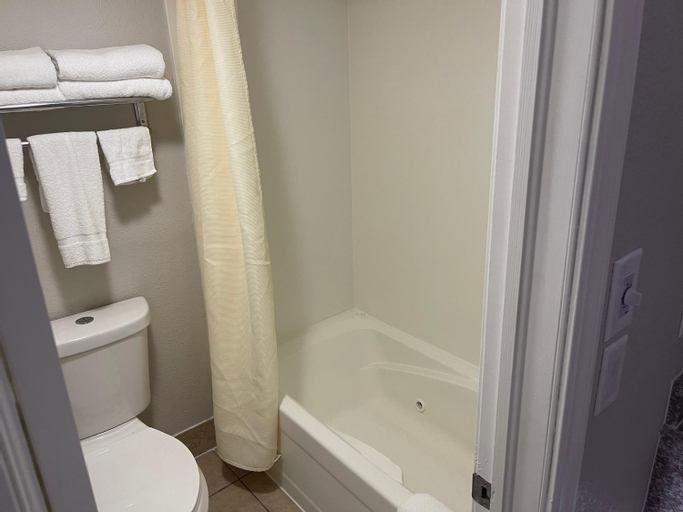 Bathroom 5