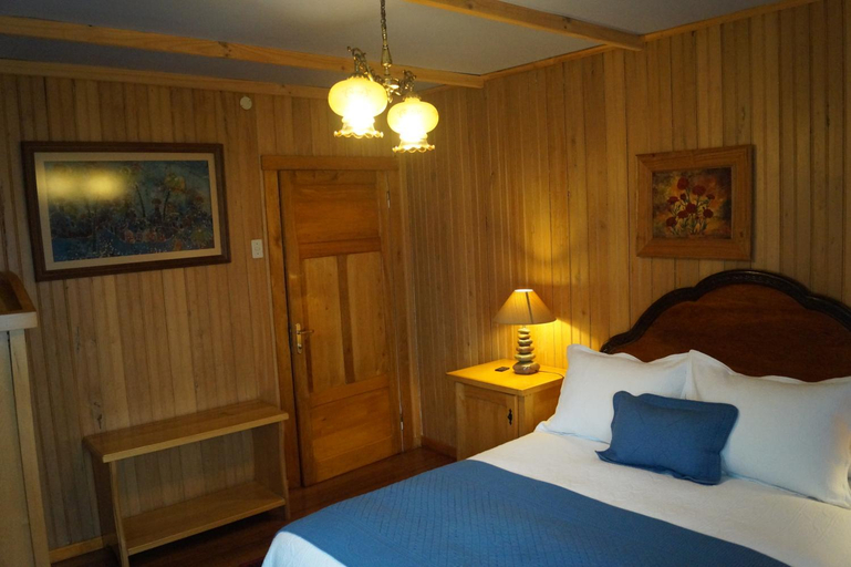 Bedroom 3, Tradicion Austral Bed & Breakfast, Llanquihue