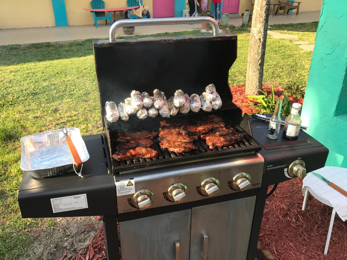 Food & Drinks 4, South Beach Inn - Cocoa Beach, Brevard