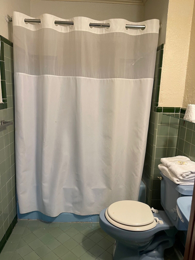 Bathroom, Cielito Lindo Motel, Val Verde