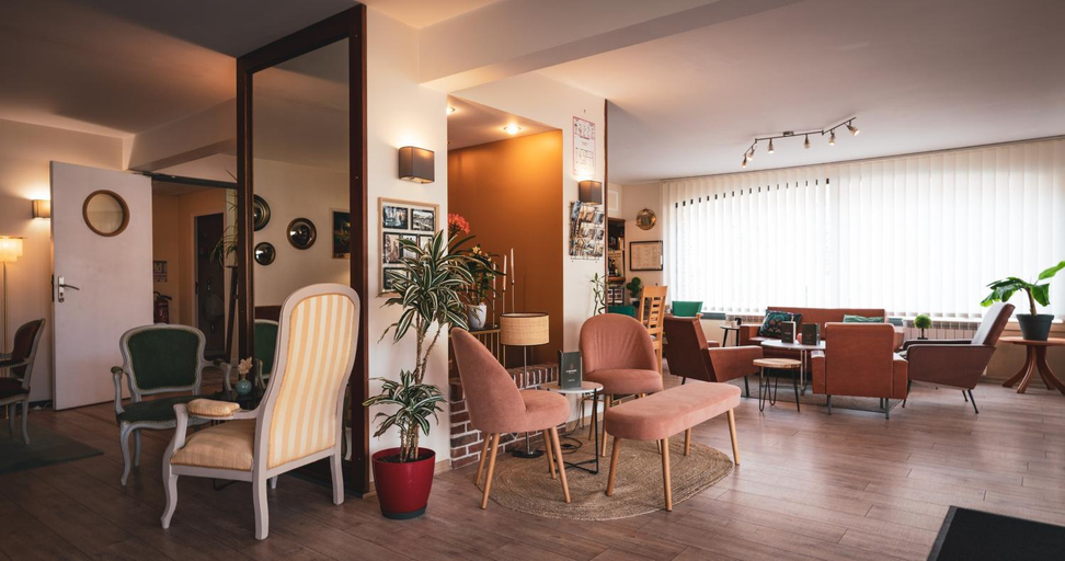 Public Area 2, Hotel Saint Christophe, Seine-Maritime