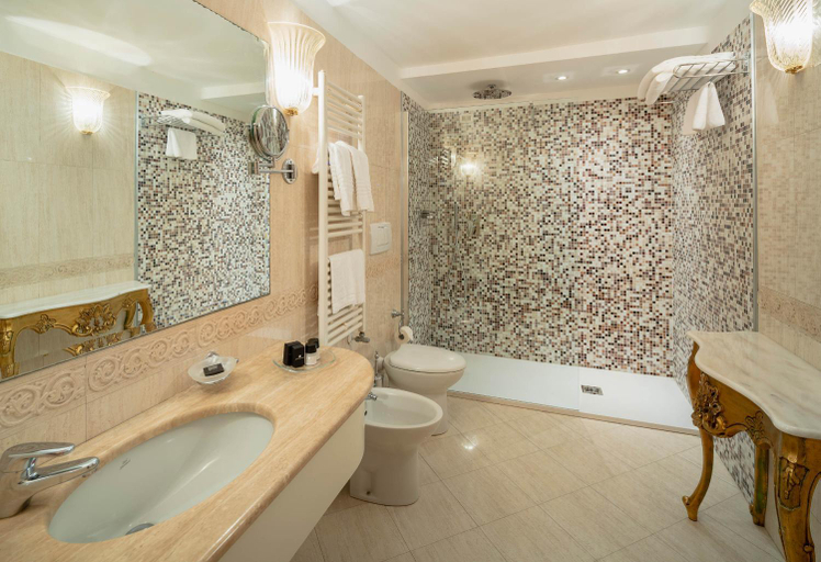 Bathroom 4, Antico Doge - a Member of Elizabeth Hotel, Venezia