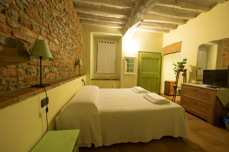 Bedroom 13