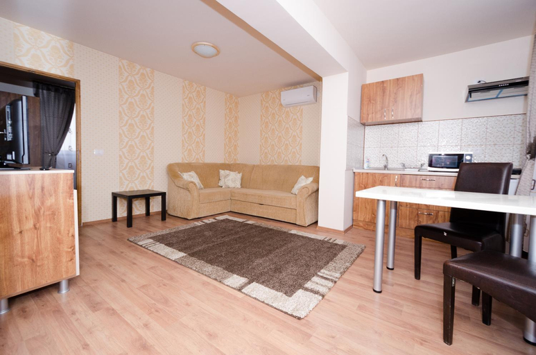 Others 5, Camere-Apartament Steyna, Alba Iulia