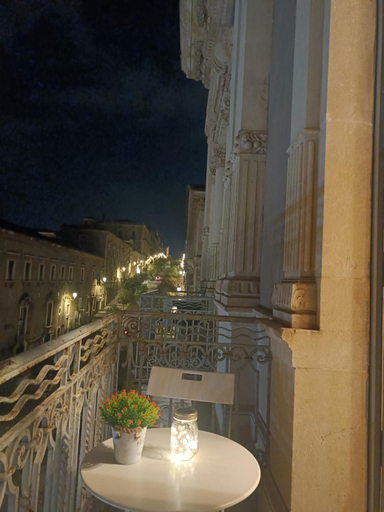 Food & Drinks 4, B&B Perla, Catania