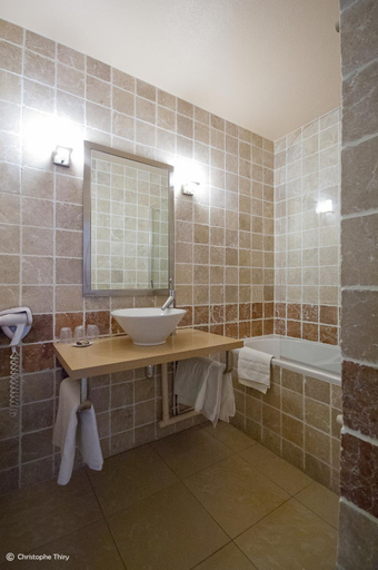 Bathroom 4, Hotel-Restaurant La Mandia, Hautes-Pyrénées