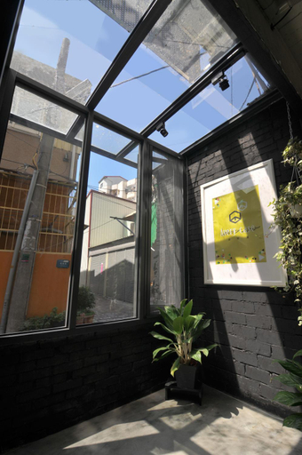 Public Area 2, Avery Case, Tainan