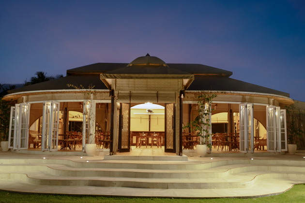 Exterior & Views 14