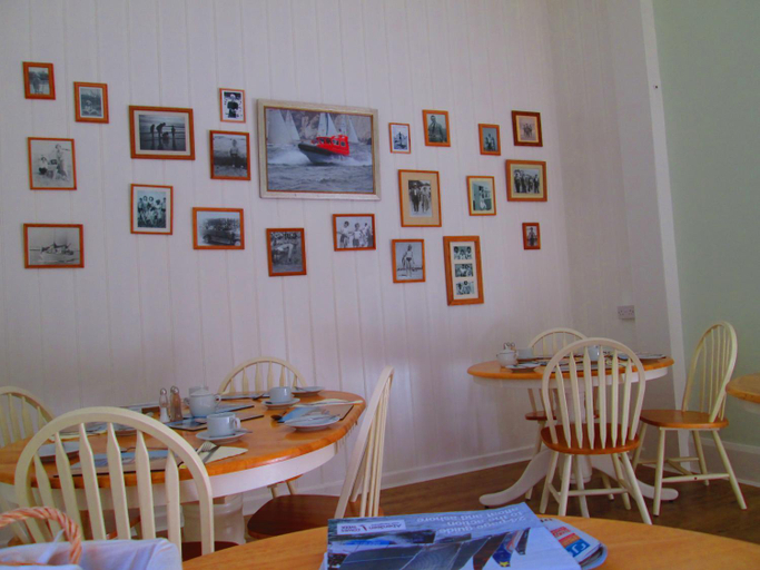 Food & Drinks 5, Weston Manor, Isle of Wight