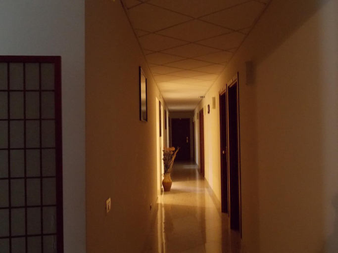 Others 5, Albergo Roma, Matera