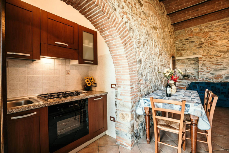 Dining Room 17