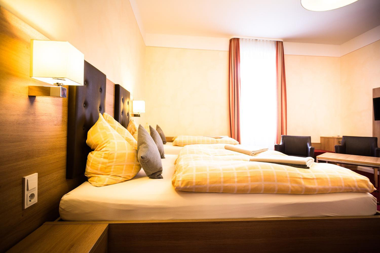Bedroom 3, Hotel-Pension Berger, Heidelberg