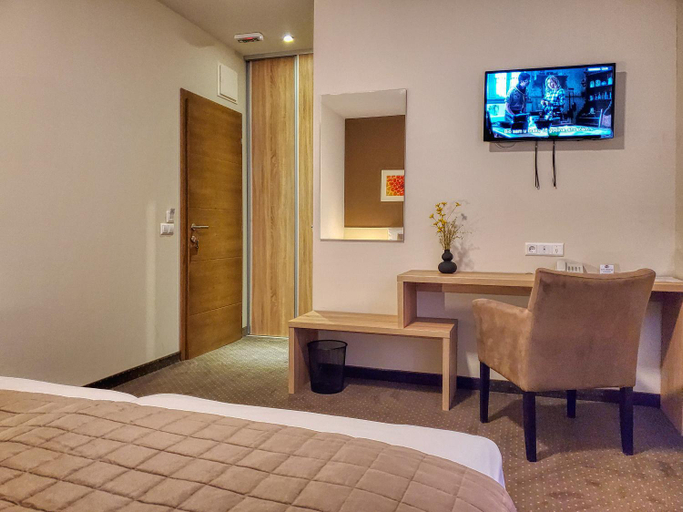 Others 5, Hotel Argentum, Herzegovina-Neretva