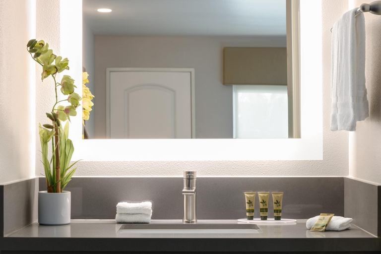 Bathroom 4