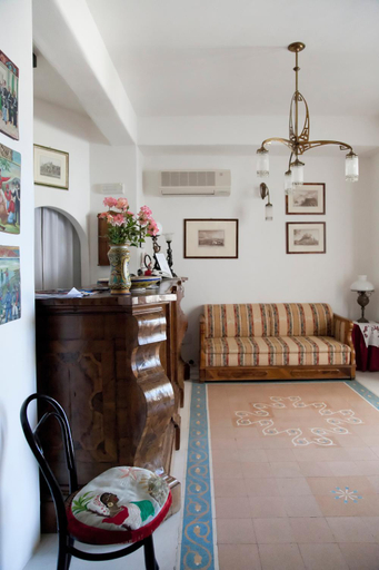 Public Area, Hotel Santa Marina Antica Foresteria, Messina