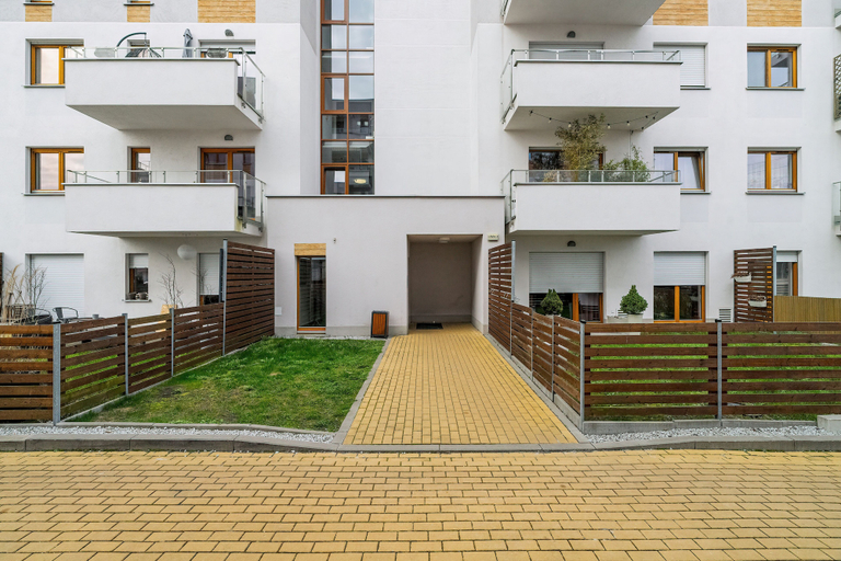 Exterior & Views 2, Convenient Apartment in Poznań, Poznań City