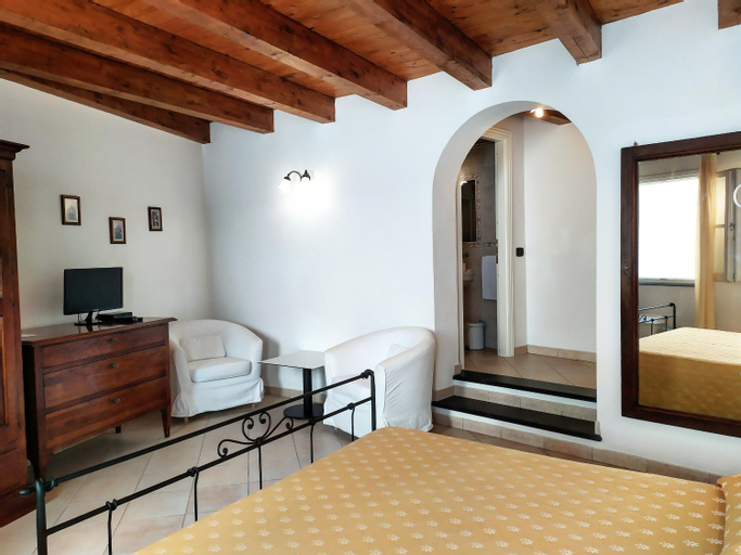 Bedroom 3, L'Antico Borgo B&B, La Spezia