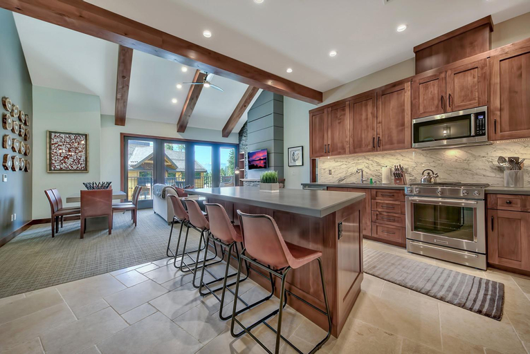 Dining Room 2
