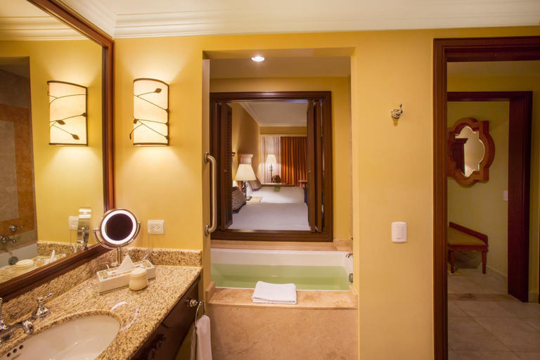 Bathroom 5, PUEBLO BONITO SUNSET BEACH RESORT ALL INCLUSIVE, La Paz
