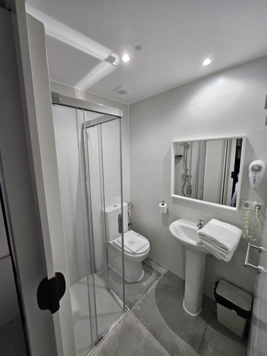 Bathroom 3, HOSTAL FONCALADA, Asturias