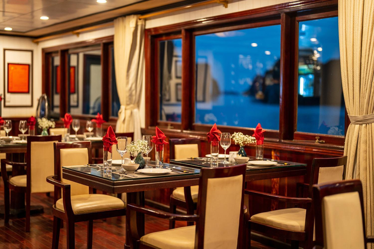 Food & Drinks 3, Swan Cruises Halong, Hạ Long