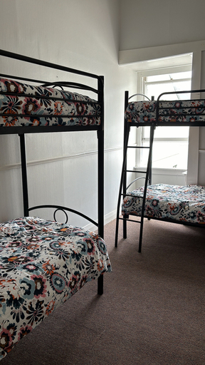 Bedroom 4, Worldwide Backpackers Limited, Wellington