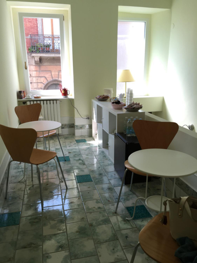 Others 5, Via Roma 205, Potenza