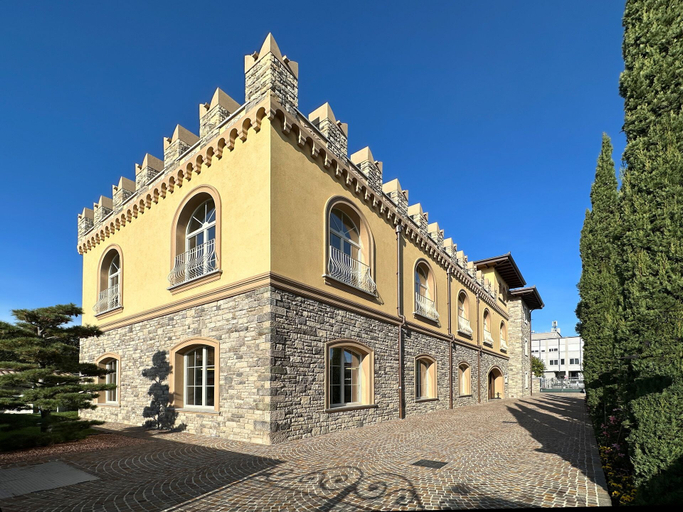 Exterior & Views 2, Il Codirosso – Il Castello che non c’era, Varese