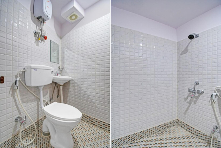 Bathroom, Goroomgo Vhyom Sky Palace Kolkata, South 24 Parganas