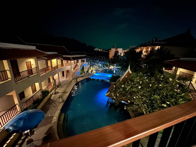 Swimming Pool 1