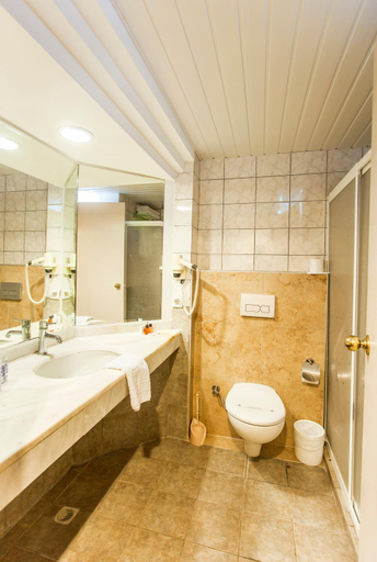 Bathroom 4, Numa Konaktepe Hotel - All Inclusive, Alanya