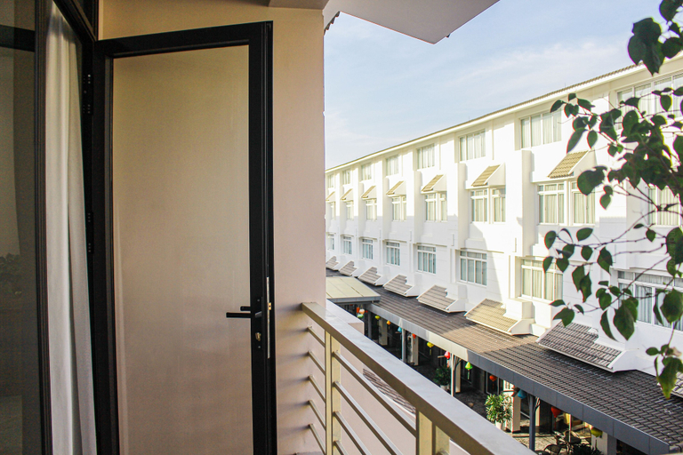 Others 4, Sunrise Motel, Hạ Long
