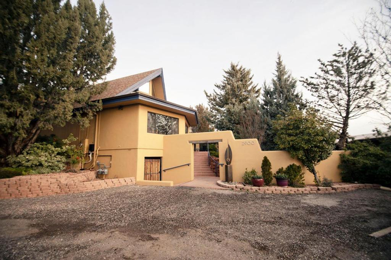 Exterior & Views 1, The Inn at Thunder Mountain, Yavapai