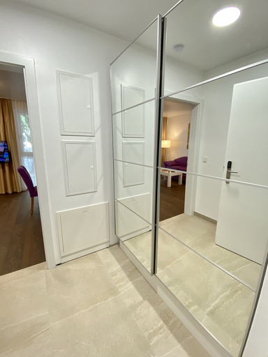 Bathroom 3, Vienna International Living, Wien