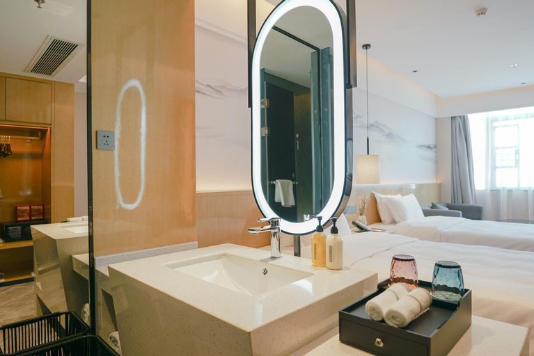 Bathroom 7