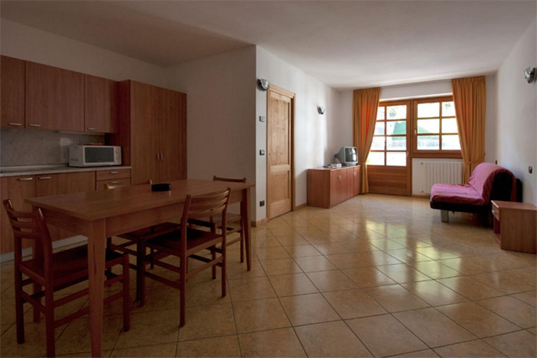 Others 3, Residence Le Orchidee, Sondrio