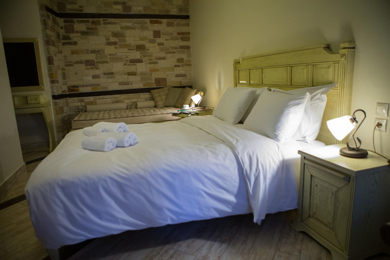 Bedroom 2, Evzin Hotel, Central Macedonia