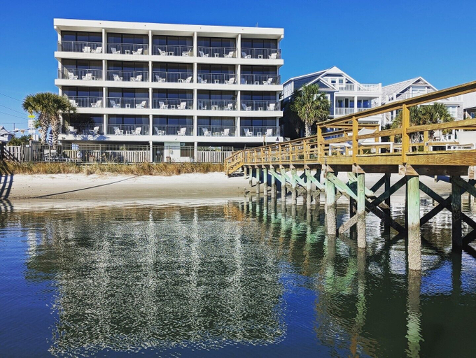 Exterior & Views, Harbor Inn, New Hanover