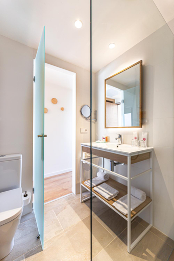 Bathroom 4, JS Portocolom Suites, Baleares