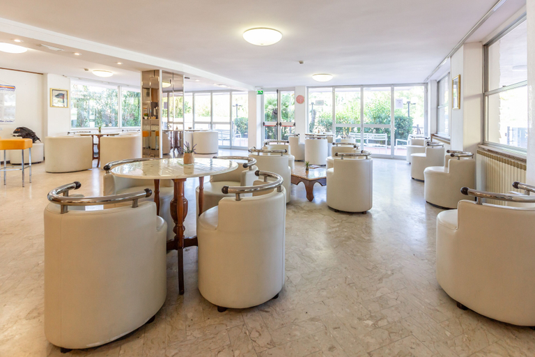 Others 4, Hotel Naica, Rimini