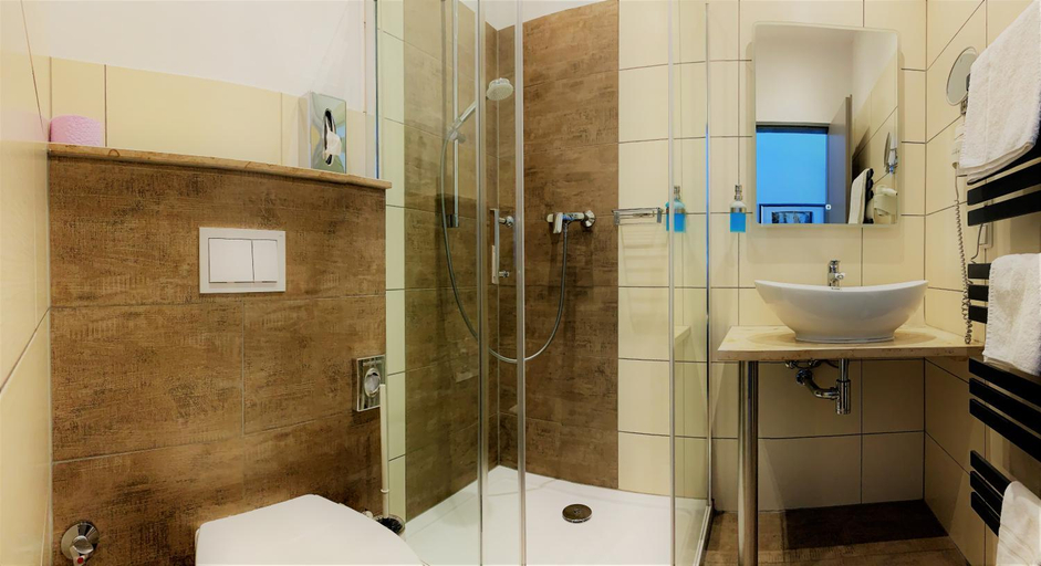 Bathroom, Median Hotel Garni, Harz