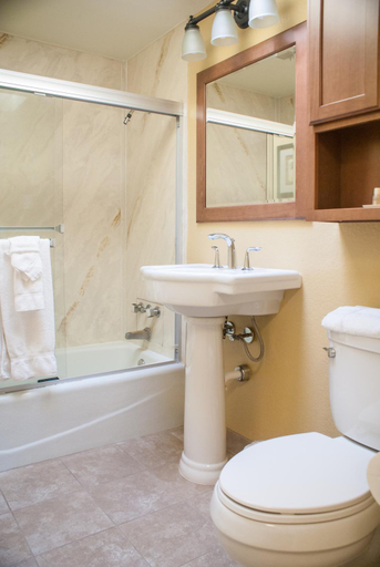 Bathroom 5, Desert Isle of Palm Springs, Riverside