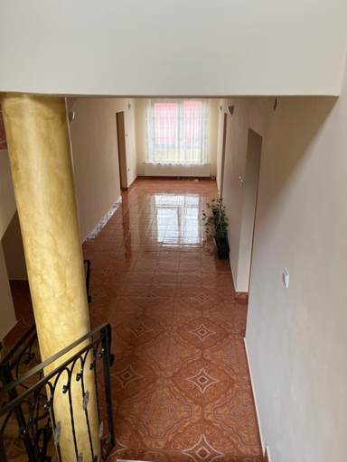 Others 3, Casa Matis Marisel, Marisel